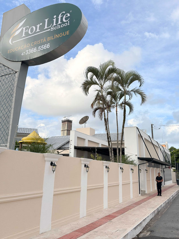 Unidade Balneário Camboriú — For Life School
