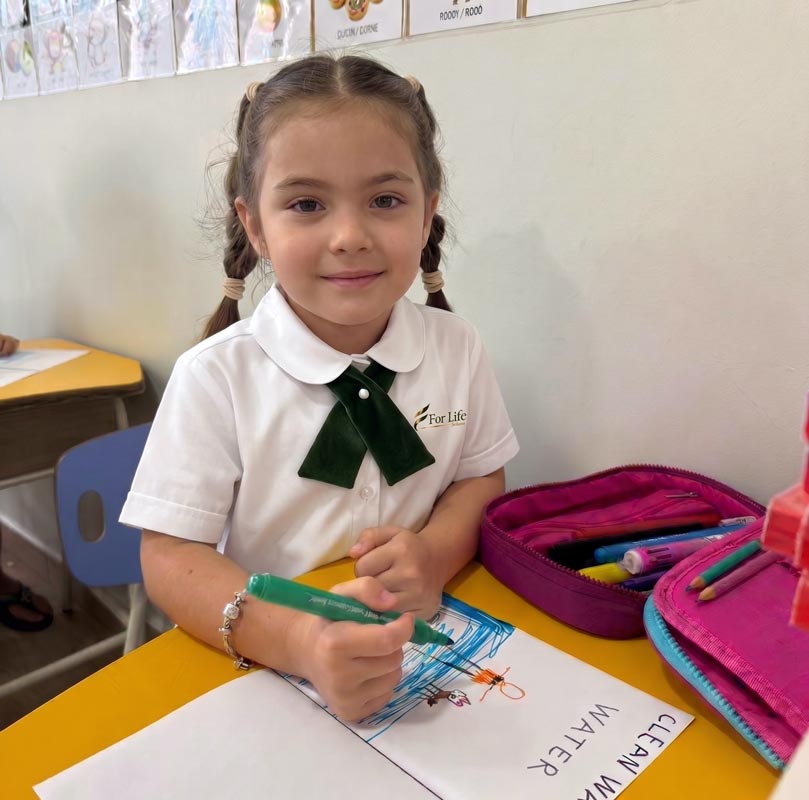 Atividades na For Life School